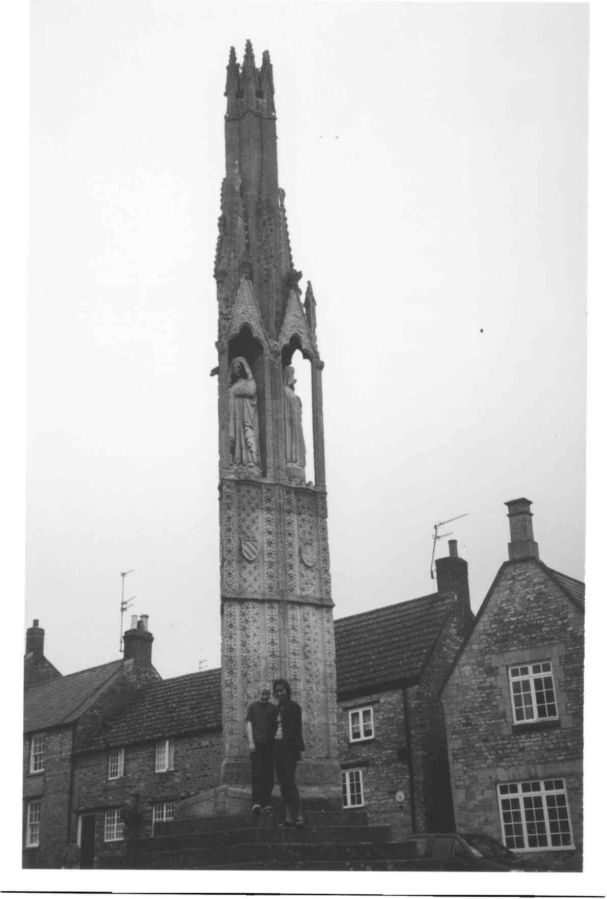 England.jpg (69449 bytes)